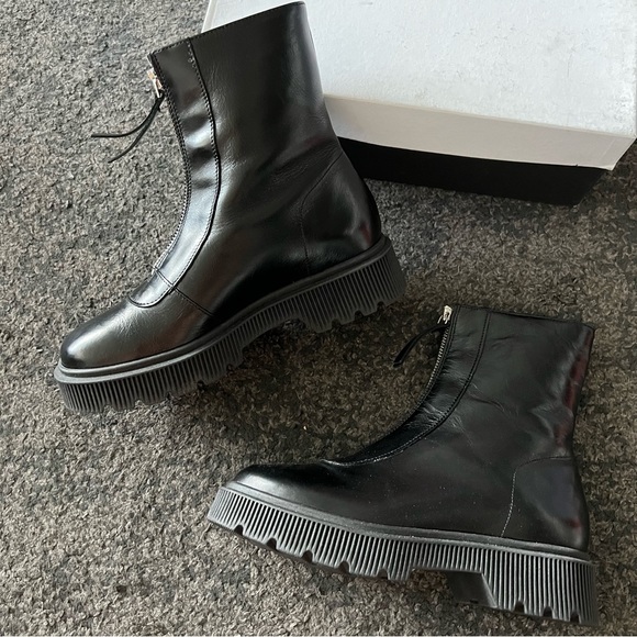 kurt geiger stint front zip boots new with small flaw - Picture 8 of 13